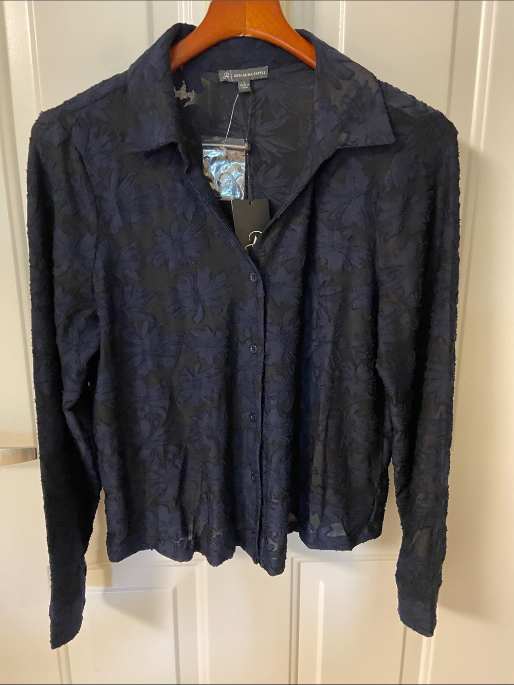 🖤💙Adrianna Papell Dark Navy Floral Jacquard Button-Down Shirt💙🖤